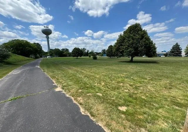 6th image of 2426 Parkway Dr, Mount Pleasant, MI 48858 | MLS# 80070786