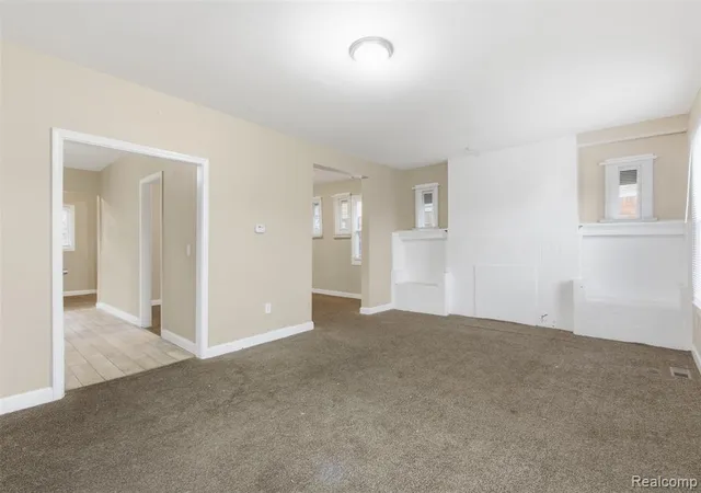 Photo 3 of Sale Pending at 5583 Nottingham Rd, Detroit, MI 48224 3134 | MLS# 60955244 | Listing updated on 2026-10-29