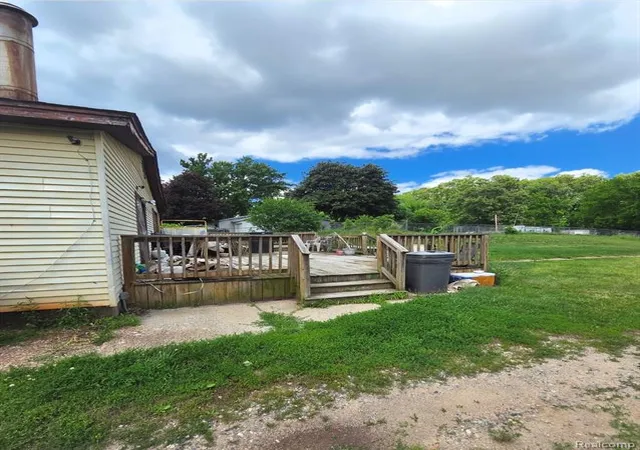 Homes for sale in Lake Orion, MI | 4733 Jamm Rd, Lake Orion, MI 48359 | MLS# 61004675
