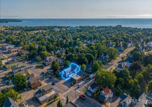 Photo 1 of House for sale at 908 N 3rd Street, Marquette, MI 49855 | MLS# 50200434 | Listing updated on 2026-08-14