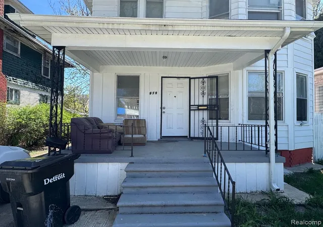 Homes for sale in Detroit, MI | 879 Webb St, Detroit, MI 48202 | MLS# 60372178