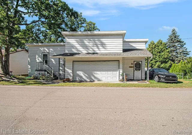 1st image of 1734 Forest Rd, Harrison, MI 48625 | MLS# 60930616