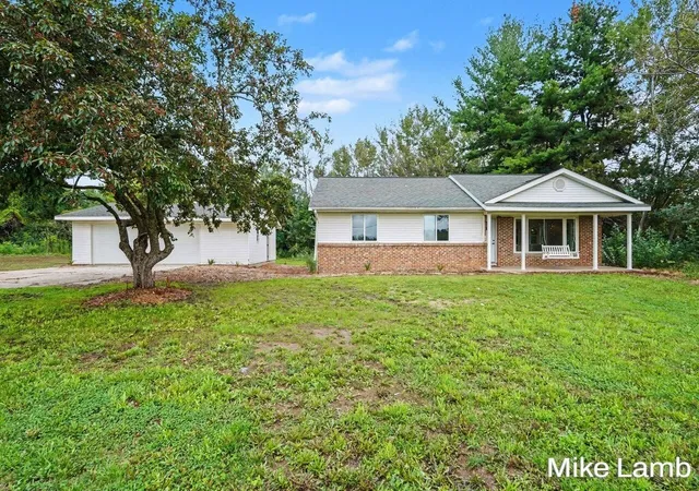 1st image of 17646 Hall Rd, Casnovia, MI 49318 | MLS# 70551591