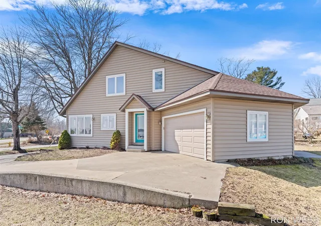 4th image of 2087 Richardson Ave, Holland, MI 49424 | MLS# 70520584