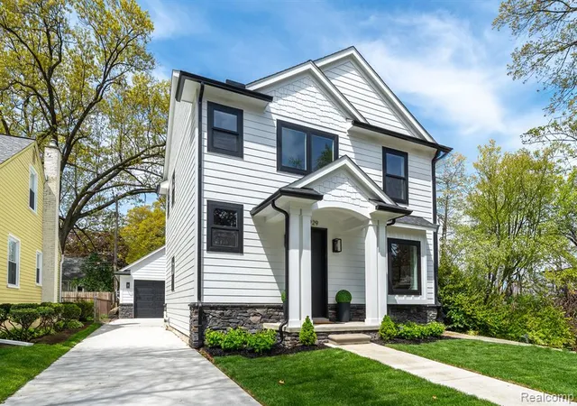Homes for sale in Royal Oak, MI | 1929 Brookwood Ave, Royal Oak, MI 48073 | MLS# 60998035