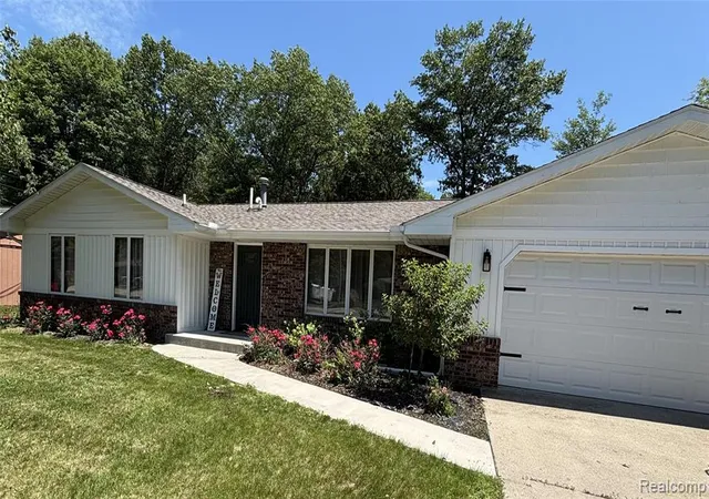 Photo 2 of Single family home for sale at 510 Janet St, East Tawas, MI 48730 9570 | MLS# 61008665 | Listing updated on 2026-09-04