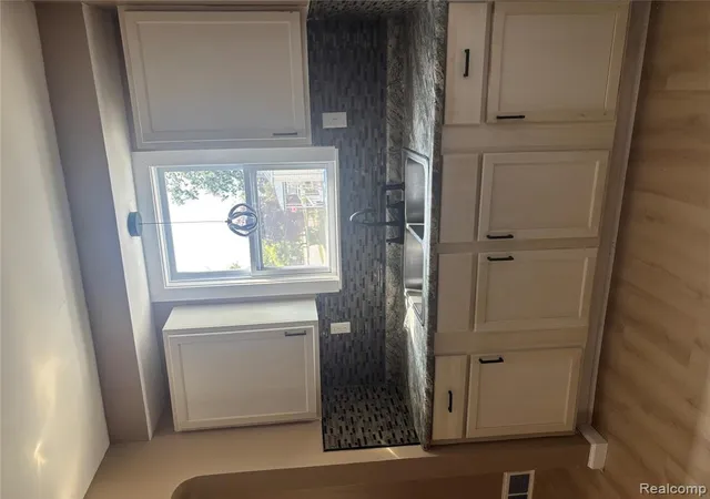 Photo 3 of Single family home for sale at 8049 Patton St, Detroit, MI 48228 | MLS# 61018464 | Listing updated on 2026-10-05
