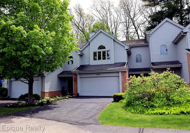 Homes for sale in Clarkston, MI | 6607 Ridgeview Dr, Clarkston, MI 48346 | MLS# 60994273