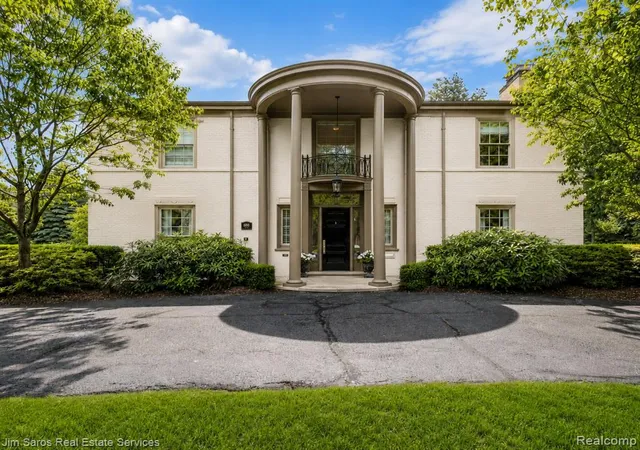 Homes for sale in Grosse Pointe Park, MI | 688 Balfour St, Grosse Pointe Park, MI 48230 | MLS# 61004983