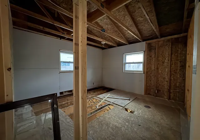 Photo 3 of Single family home for sale at 6250 N 7th Street, Kalamazoo, MI 49009 | MLS# 70518188 | Listing updated on 2026-03-09