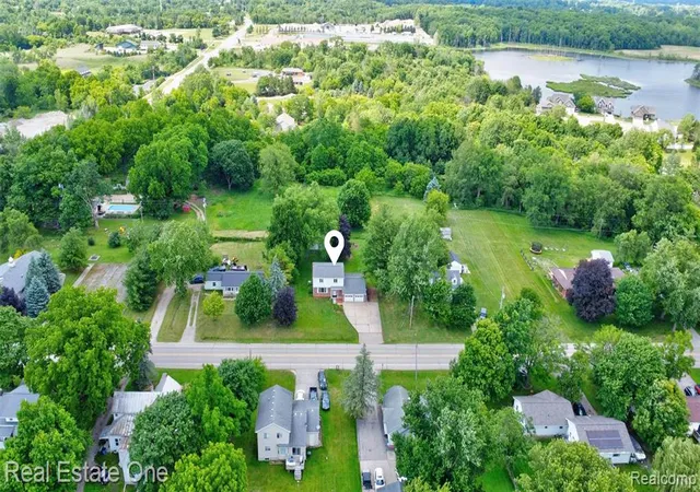 Homes for sale in Goodrich, MI | 10379 Hegel Rd, Goodrich, MI 48438 | MLS# 61004648