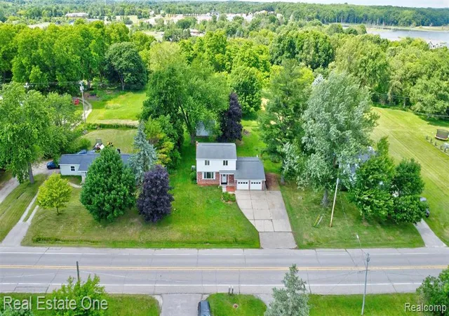 Homes for sale in Goodrich, MI | 10379 Hegel Rd, Goodrich, MI 48438 | MLS# 61004648