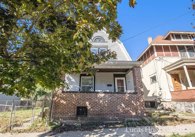 Photo 28 of Single family home for sale at 737 Dolbee Ave, Grand Rapids, MI 49506 | MLS# 70553814 | Listing updated on 2026-08-28