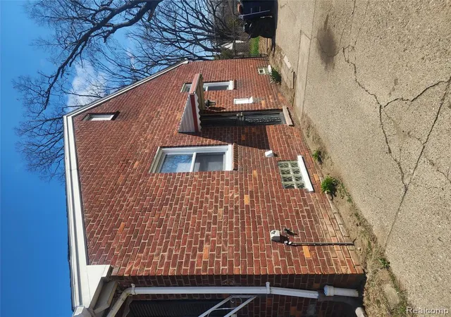 2nd image of 20222 Greenlawn St, Detroit, MI 48221 1186 | MLS# 60984189