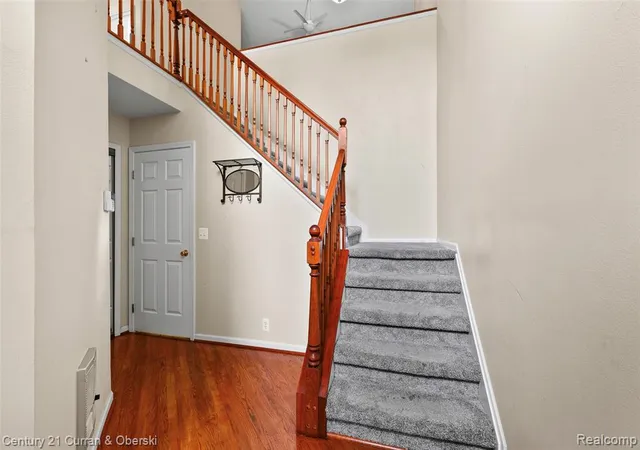 4th image of 5237 Royal Vale Ln, Dearborn, MI 48126 | MLS# 61002763