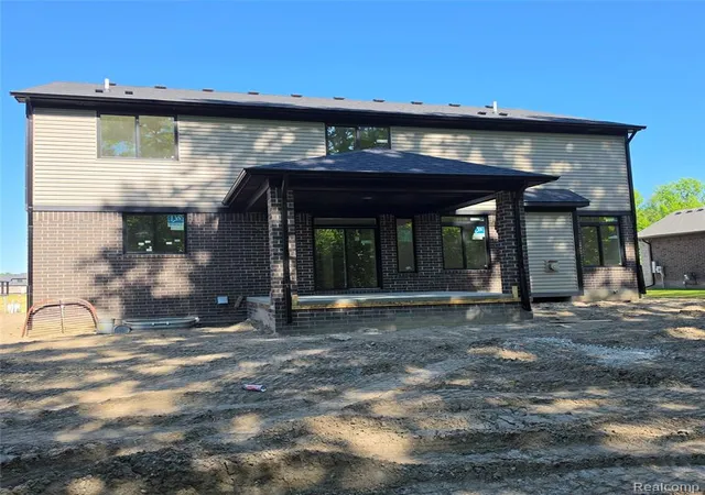 2nd image of 50351 Arcadia Dr, Macomb, MI 48042 | MLS# 60997901