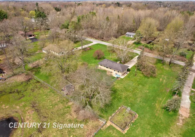 44th image of 6801 Trinklein Rd, Saginaw, MI 48609 | MLS# 50204980