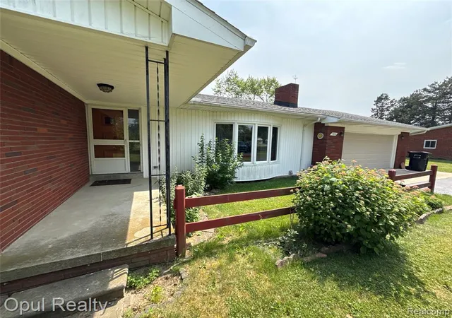 Homes for sale in Ida, MI | 7899 Ida East Rd, Ida, MI 48140 | MLS# 61000932