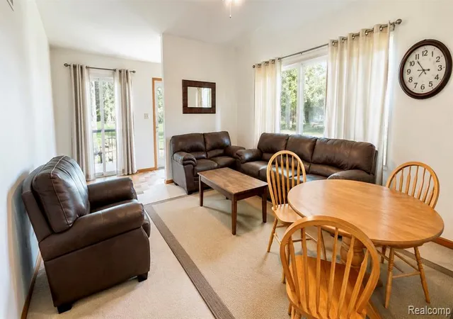 Photo 2 of Sale Pending at 26823 Villa Calabrese, Warren, MI 48091 6604 | MLS# 61005372 | Listing updated on 2026-08-28