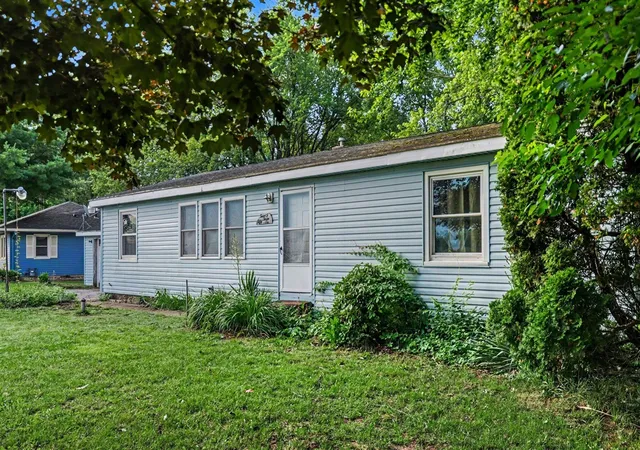 Homes for sale in Benton Harbor, MI | 2356 E Napier Ave, Benton Harbor, MI 49022 | MLS# 70541860