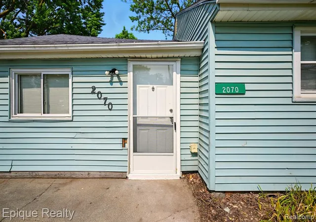 1st image of 2070 Harwine St, Flint, MI 48532 | MLS# 60403418