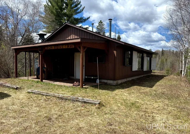 Homes for sale in Crystal Falls, MI | Tbd Spot Lake Rd, Crystal Falls, MI 49920 | MLS# 50213871