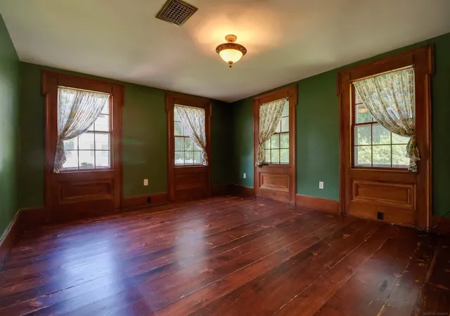 3rd image of 127 Benjamin St, Romeo, MI 48065 | MLS# 50214316