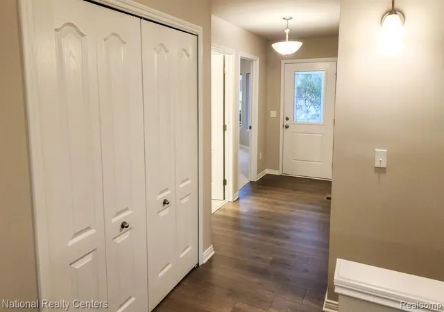 2nd image of 362 Devonshire Dr #31, Lapeer, MI 48446 | MLS# 60999228