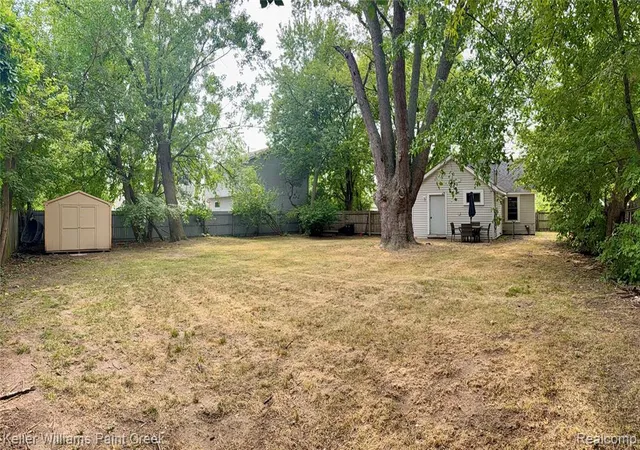 Photo 23 of Single family home for sale at 21628 Colgate St, Farmington Hills, MI 48336 | MLS# 61021143 | Listing updated on 2026-08-25