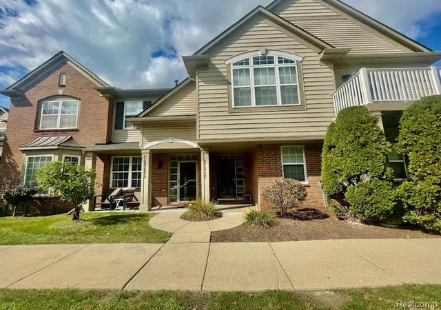 1st image of 47520 Pembroke Dr, Canton, MI 48188 7234 | MLS# 61024329