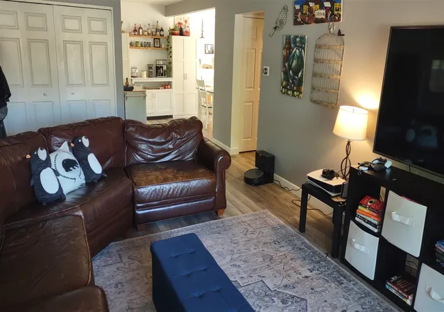 Homes for sale in Ann Arbor, MI | 2140 Pauline Blvd #205, Ann Arbor, MI 48103 | MLS# 70540290