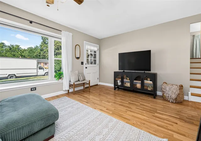 Photo 4 of Sale Pending at 6331 Avon St, Portage, MI 49024 | MLS# 70555659 | Listing updated on 2026-09-17