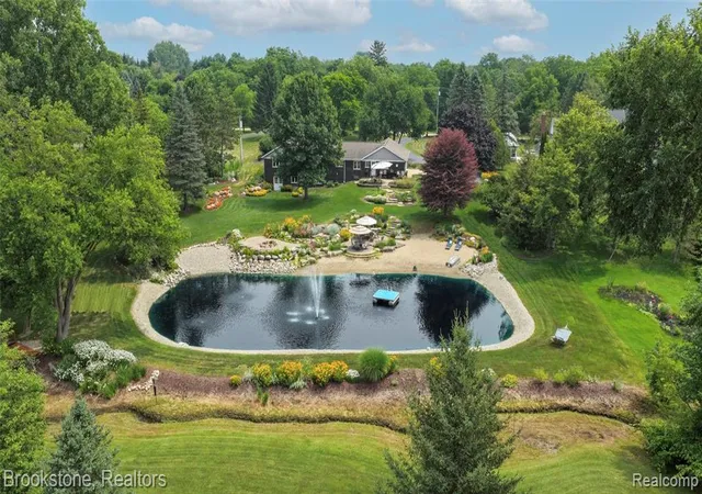 Photo 3 of Sale Pending at 61195 Mount Vernon Rd, Washington, MI 48094 | MLS# 61017122 | Listing updated on 2026-08-27