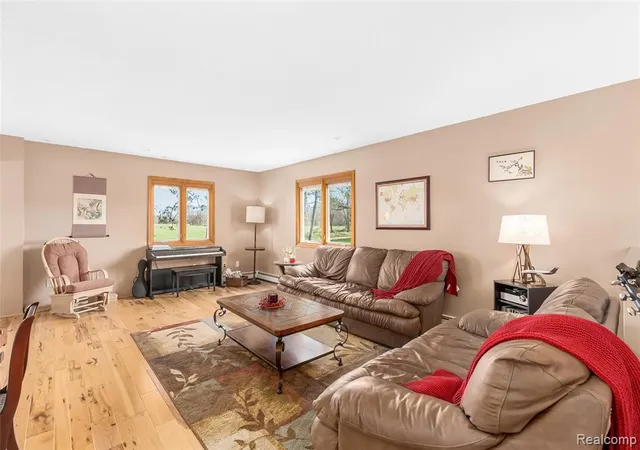 Homes for sale in Chelsea, MI | 15395 Osius Rd, Chelsea, MI 48118 | MLS# 60998029