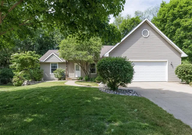 Homes for sale in Richland, MI | 11175 Delmar Ave, Richland, MI 49083 | MLS# 70536774