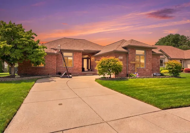 2nd image of 47641 Beacon Square Dr, Macomb, MI 48044 | MLS# 50219238