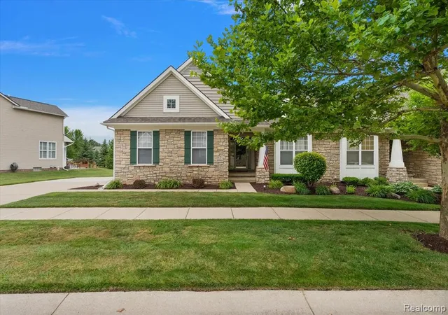 Photo 2 of Sale Pending at 26668 Wilton Ct, New Hudson, MI 48165 | MLS# 61015750 | Listing updated on 2026-08-30