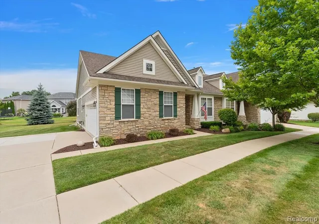 Photo 4 of Sale Pending at 26668 Wilton Ct, New Hudson, MI 48165 | MLS# 61015750 | Listing updated on 2026-08-30