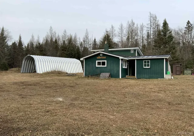 Photo 3 of Single family home for sale at 19495 S Nestoria Rd, Michigamme, MI 49861 | MLS# 50128305 | Listing updated on 2026-07-24