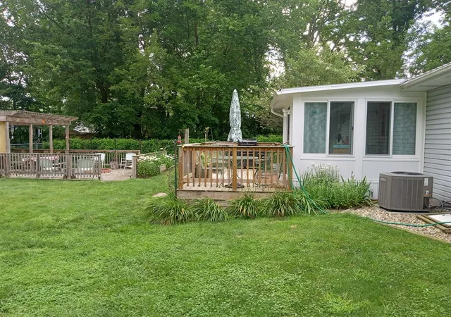 5th image of 4453 Hicks Ave, Benton Harbor, MI 49022 | MLS# 70520519