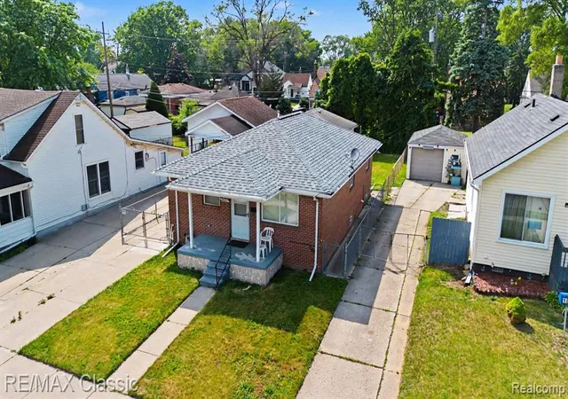 Homes for sale in Melvindale, MI | 18825 Hanna St, Melvindale, MI 48122 | MLS# 61002429