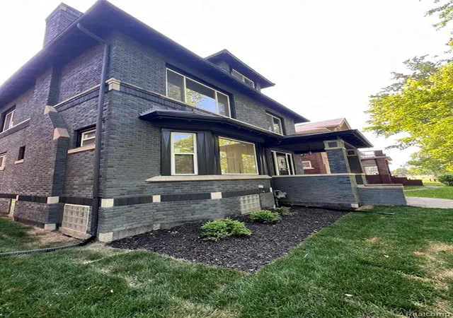 4th image of 3431 Field St, Detroit, MI 48214 | MLS# 60994147