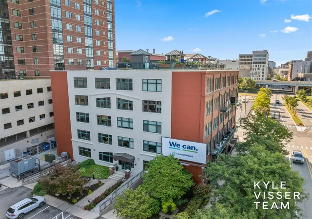 Homes for sale in Grand Rapids, MI | 600 Monroe Ave #407, Grand Rapids, MI 49503 | MLS# 70492181