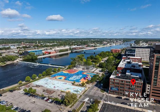 Homes for sale in Grand Rapids, MI | 600 Monroe Ave #407, Grand Rapids, MI 49503 | MLS# 70492181