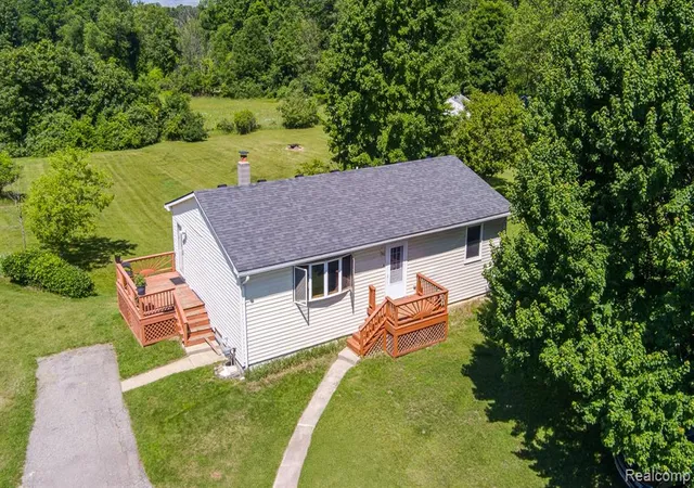 Homes for sale in Clarkston, MI | 9635 Ortonville Rd, Clarkston, MI 48348 | MLS# 61004713