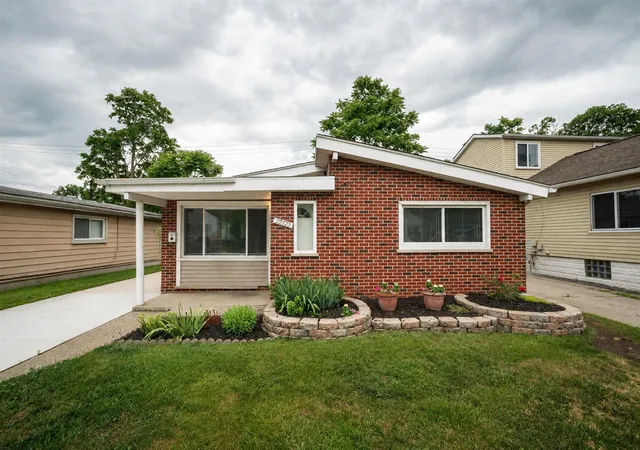 Homes for sale in Hazel Park, MI | 23723 Reynolds Ave, Hazel Park, MI 48030 | MLS# 70540441