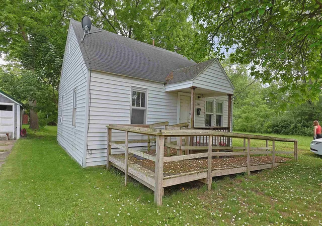 Photo 3 of Single family home for sale at 3212 Prescott Ave, Saginaw, MI 48601 | MLS# 50213775 | Listing updated on 2026-08-12
