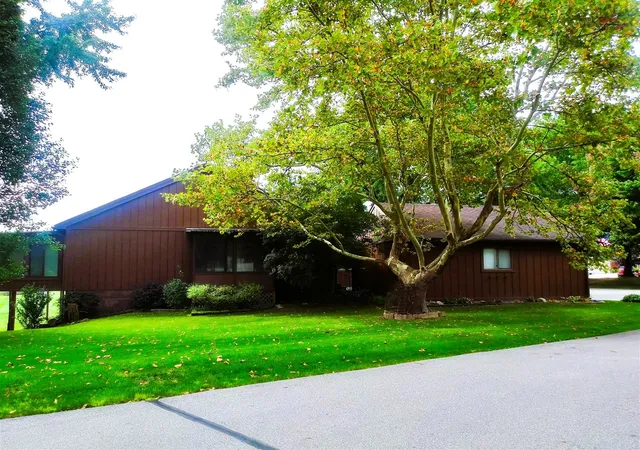 29th image of 3140 Old Kent Rd, Grand Rapids, MI 49512 | MLS# 70550877