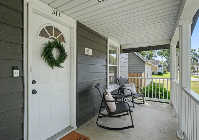 Photo 4 of Sale Pending at 311 Michigan St, Zeeland, MI 49464 | MLS# 70554794 | Listing updated on 2026-09-01