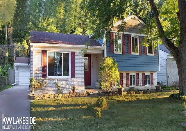 Photo 1 of Single family home for sale at 14544 Debbie Dr, Sterling Heights, MI 48313 | MLS# 50219450 | Listing updated on 2026-08-31